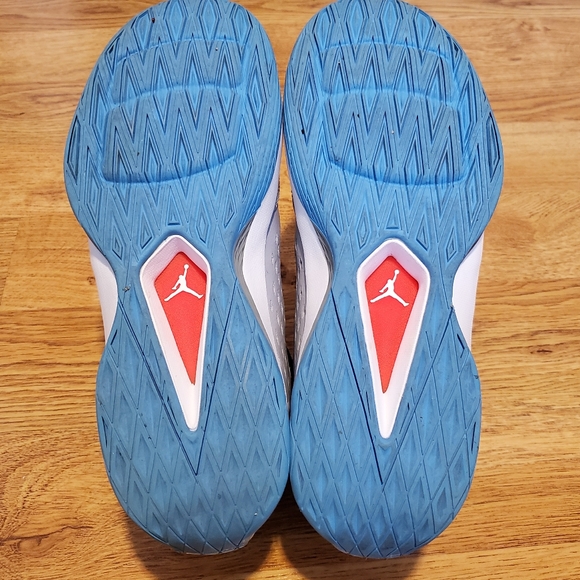 Jordans - Picture 5 of 5